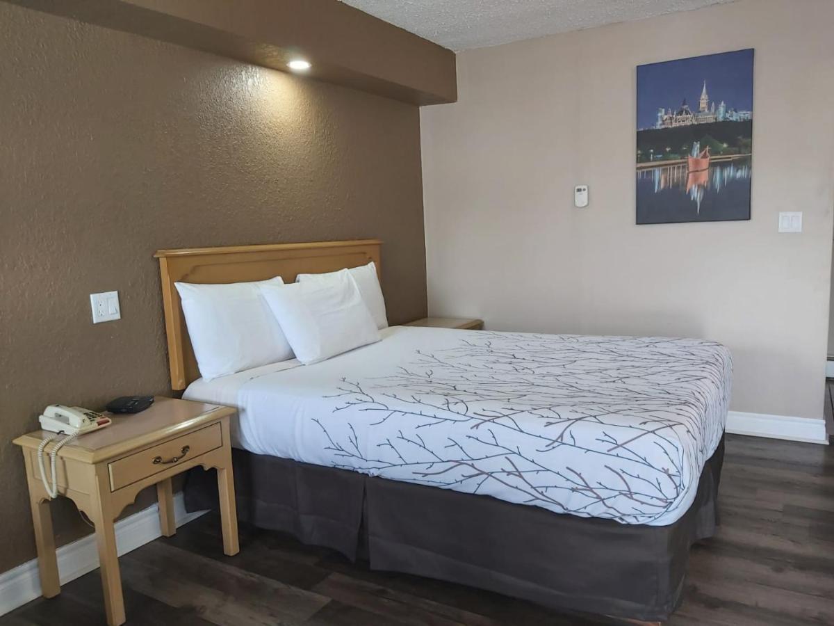 Arnprior Motor Inn المظهر الخارجي الصورة