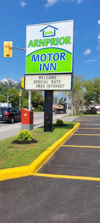 Arnprior Motor Inn المظهر الخارجي الصورة